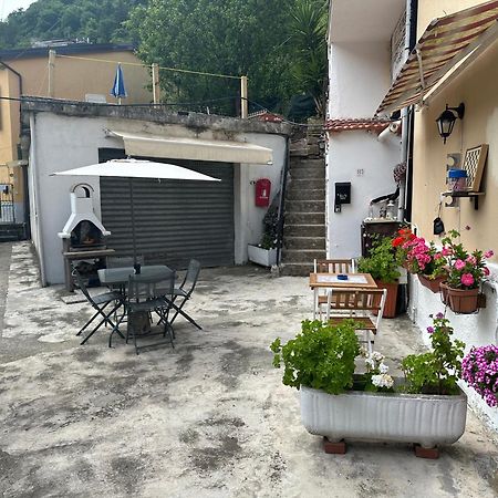 Affittacamere L'Acciuga La Spezia Luaran gambar
