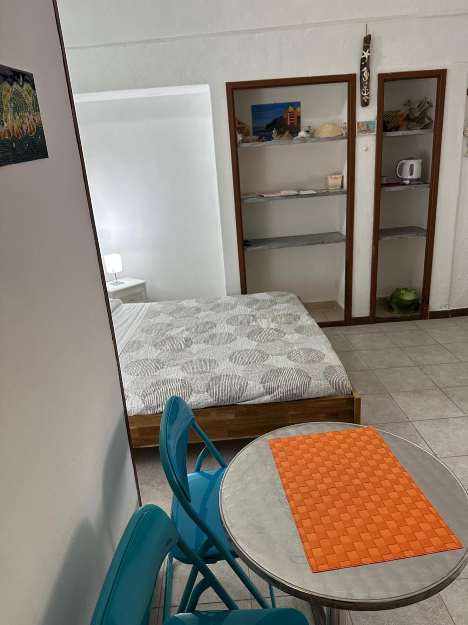 Affittacamere L'Acciuga La Spezia Luaran gambar