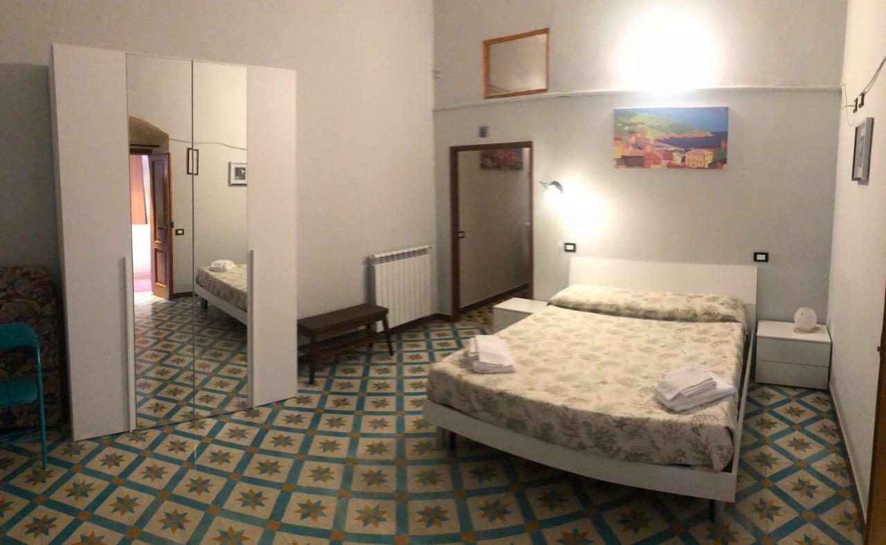 Affittacamere L'Acciuga La Spezia Luaran gambar